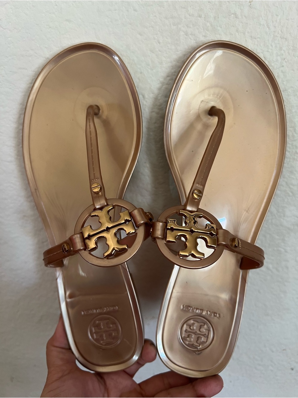 EUC Tory Burch Mini Miller Flat Thong Jelly Sandals Rose Gold Size 7 M